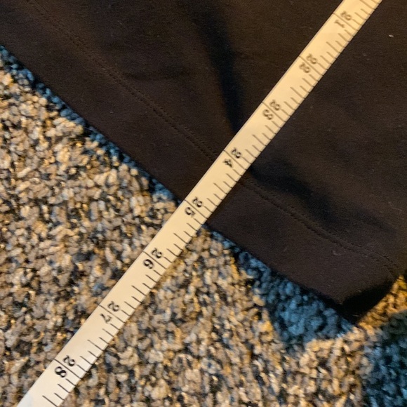 Workout Set: Black Lululemon Top and Metallic Lululemon Leggings - Picture 7 of 7